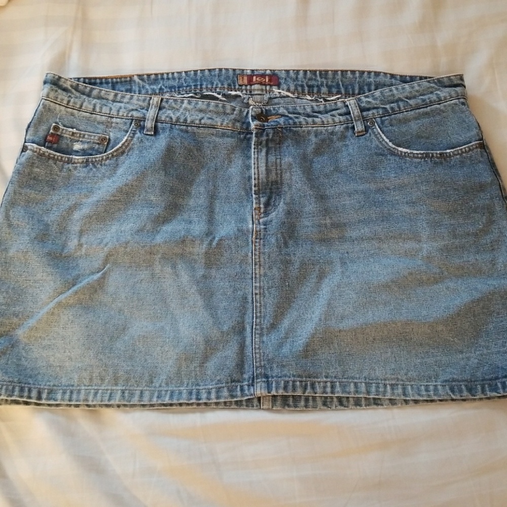 🛍 Size 20 LEI Denim Mini Skirt! 🛍